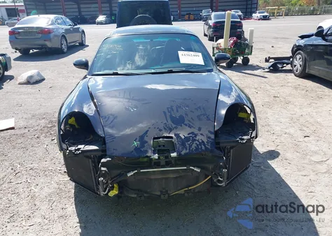 1999 Porsche 911 Carrera/Carrera 4 z USA, uszkodzony, nr VIN WP0CA2996XS650120